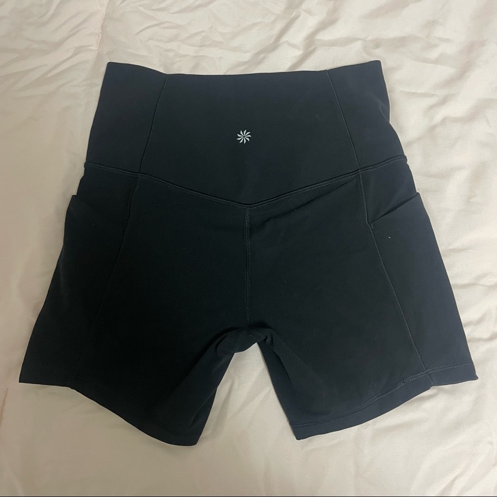 Athleta size small biker shorts! Ultra high rise biker short only worn 2x.